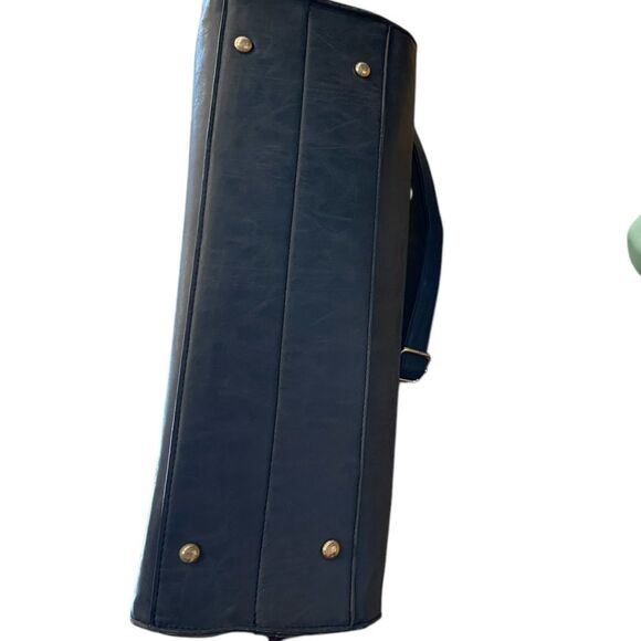 Laptop Shoulder Bag with Adjustable Strap Inside and Outside Pockets Color Blue - Picture 6 of 9